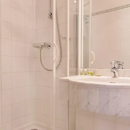 Hotel Des Ecrivains Paris