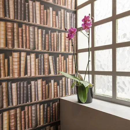 オテル デ ゼクリヴァン ホテル 3*