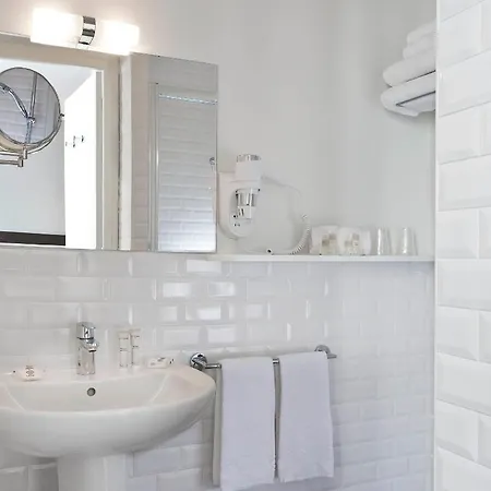 オテル デ ゼクリヴァン ホテル パリ