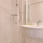 Otel Des Ecrivains Paris