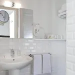 Des Ecrivains Otel Paris
