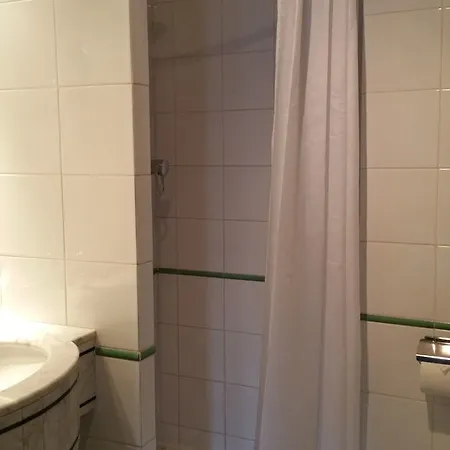 Des Ecrivains 3* Paryż